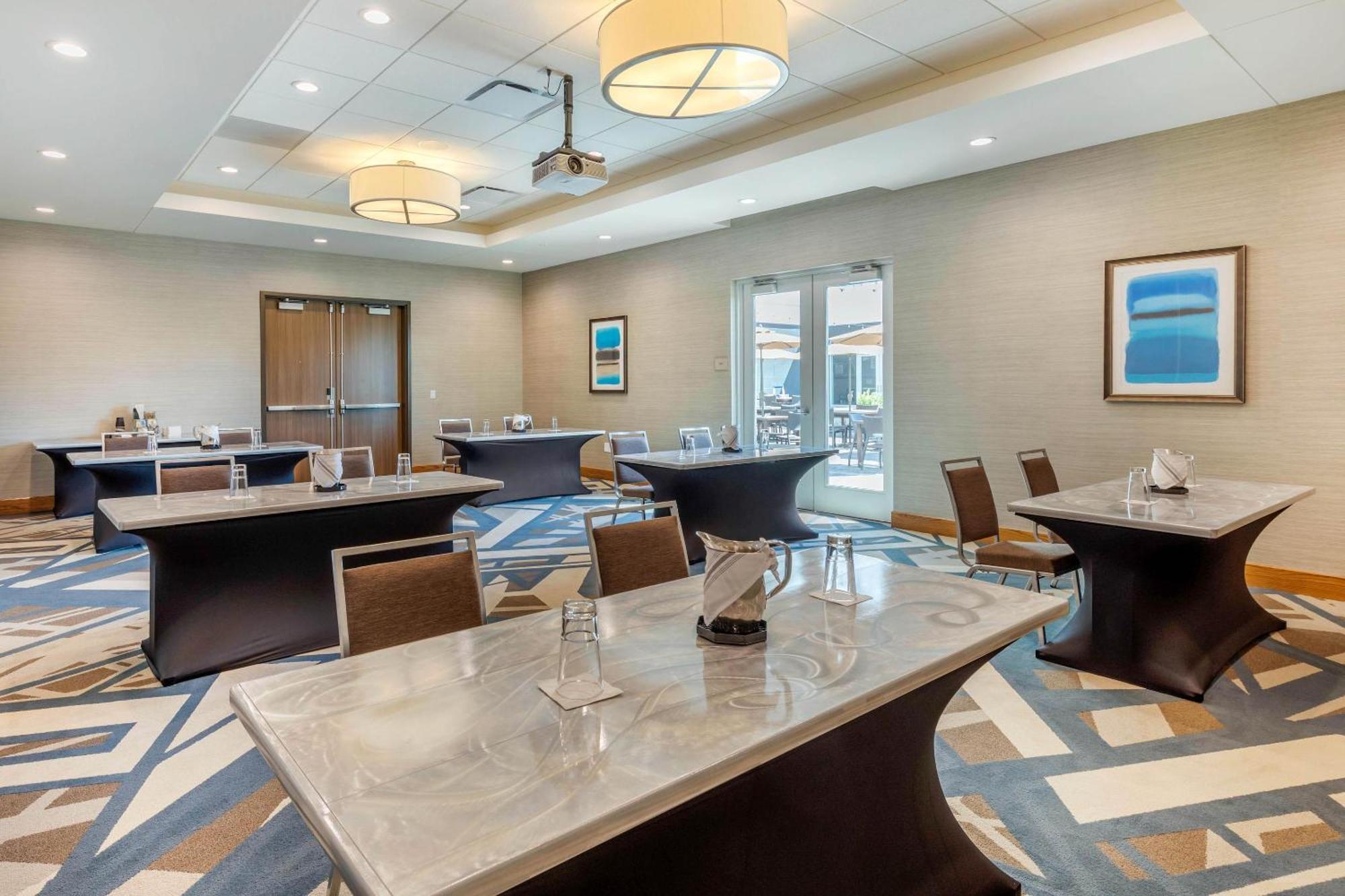Cambria Hotel Davenport Quad Cities Bettendorf Luaran gambar